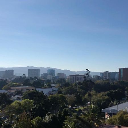 Apartamento Avenida Reforma Ciudad De Guatemala Daire Dış mekan fotoğraf