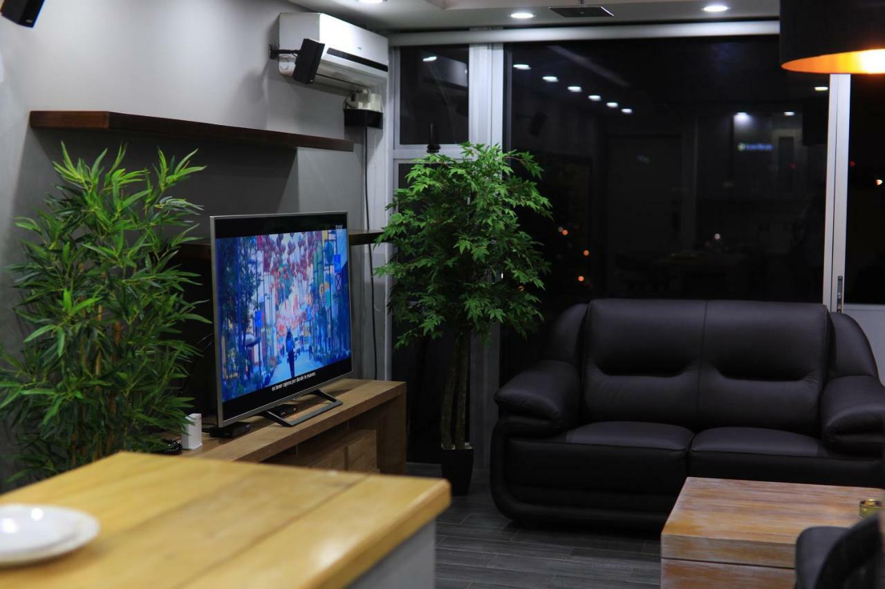 Apartamento Avenida Reforma Ciudad De Guatemala Daire Dış mekan fotoğraf