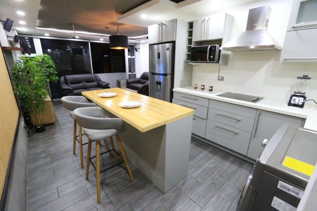 Apartamento Avenida Reforma Ciudad De Guatemala Daire Dış mekan fotoğraf